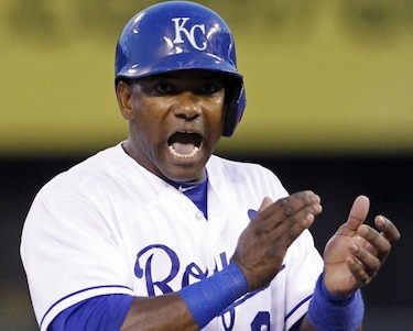 Dominicano Miguel Tejada anuncia su retiro de las Grandes Ligas