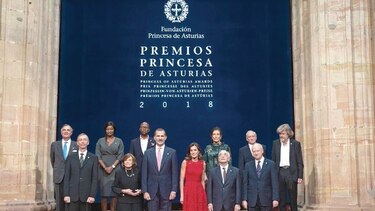 Premiados instan a salvar el futuro