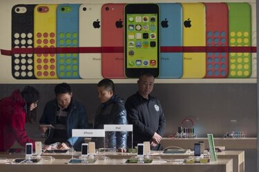 Apple avanza en Wall Street luego de acuerdo con China Mobile