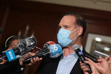 División en el PRD; piden la renuncia del secretario general Pedro Miguel González