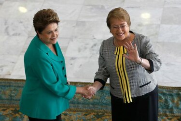 Rousseff y Bachelet acuerdan intercambio de información sobre dictaduras