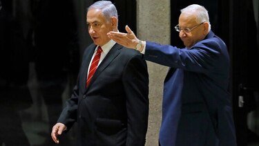 Netanyahu, elegido para formar el próximo gobierno de Israel; no hay visos de que pueda lograrlo