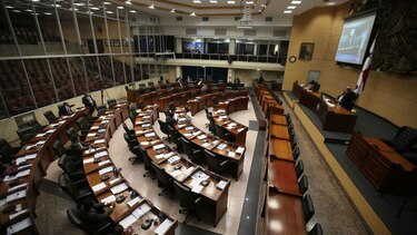Asamblea inicia proceso para elegir a nuevo magistrado del Tribunal Electoral
