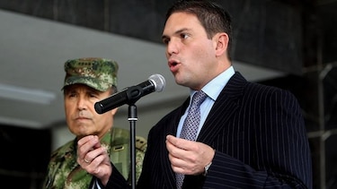Ministro de Defensa colombiano responde a informe de HRW