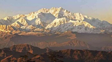 Rescatan cadáveres de siete escaladores en la segunda montaña más alta de India