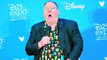 Lasseter con Disney, hasta el infinito