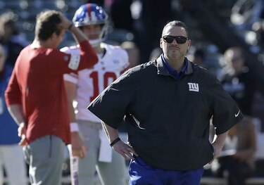 Giants despiden al técnico Ben McAdoo tras otra derrota