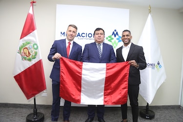 El panameño Alberto Quintero se nacionaliza peruano