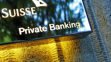 Credit Suisse Group cesará a 6 mil 500 trabajadores