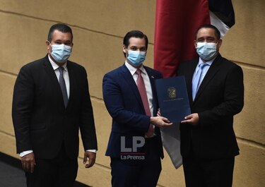 Ministro de Comercio presenta a la Asamblea TLC con Corea del Sur y pide agilización en su debate