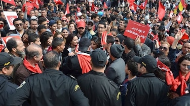 Miles de personas dicen no al terrorismo yihadista
