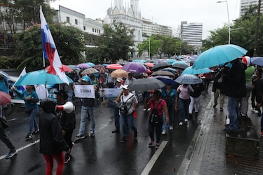 Paro docente en Panamá: Apede pide retorno urgente a las aulas
