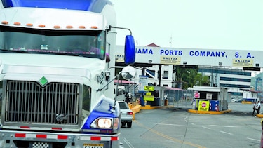 Una ley que carga competencia