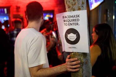 Estados Unidos alivia las directrices para el uso de las mascarillas