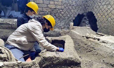 Arqueólogos descubren una habitación de esclavos en Pompeya