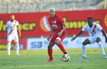 Futbolista panameño en Israel vive tensión por la guerra