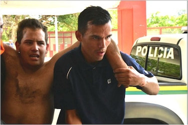Videos y Fotos: 20 heridos, varios de bala y 140 detenidos durante protestas en #LaTomaDeVenezuela