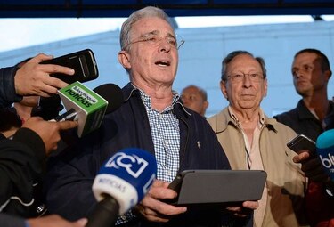 Expresidente Álvaro Uribe será operado este miércoles