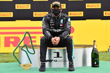 Hamilton logra su primera victoria de la temporada en Austria