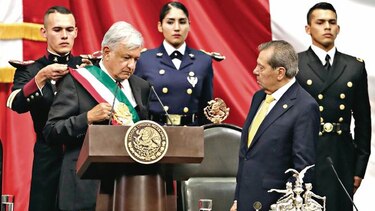 Una transformación profunda y radical de México promete AMLO