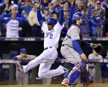 Reales doblegan a Mets y se van al frente 2-0 en la Serie Mundial
