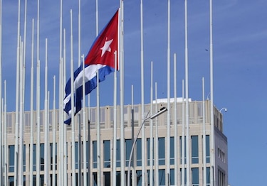 Cubanos acogen exhortación de Kerry por la democracia