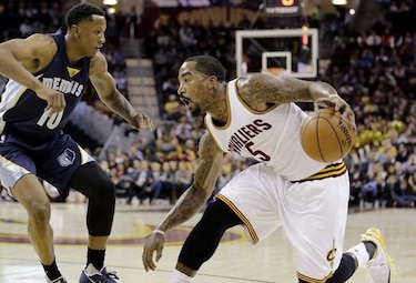 Love, LeBron y Smith se lucen en triunfo de Cavaliers