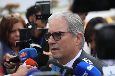 El Minsa hace compras a empresa que estuvo vinculada al ministro Fernando Boyd