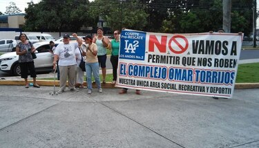 Protestan en Pandeportes por complejo deportivo de Los Andes 2