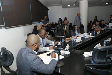 Cepanim: Aprueban en primer debate el uso de los certificados negociables al 100% en comercios y en el pago de impuestos