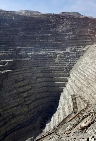 Cuprífera Codelco es probable responsable de nube tóxica en Chile