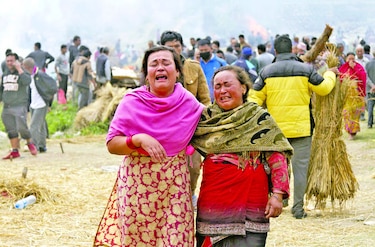 Nueva avalancha en Nepal deja sepultadas a 250 personas; la mayoría de ellas turistas