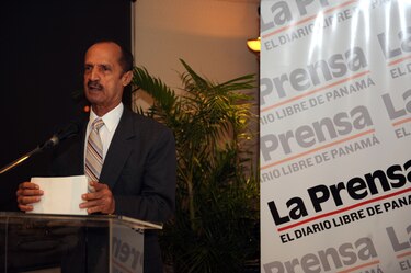 Falleció el exmagistrado Fabián Echevers, primer director del diario La Prensa