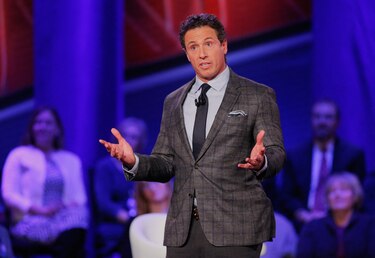 CNN despide al periodista Chris Cuomo por ayudar a su hermano gobernador