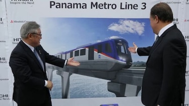 Varela visita planta de monorrieles de Hitachi en Japón