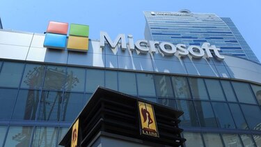 Microsoft busca imponerse en las salas de conferencias con una tableta gigante