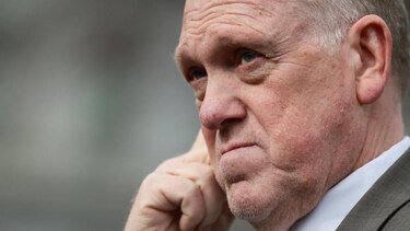 El cambio en la estrategia de ataque de Trump ante la creciente indignación por el tiroteo mortal de Mineápolis