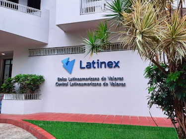 Volumen negociado en bolsa cae 37% hasta septiembre