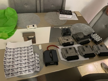 Ocho aprehendidos en operativos contra el hurto de computadoras de autos