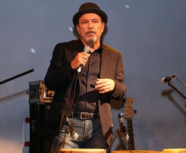 Rubén Blades pide a presidentes nombrar a más ministras  y equiparación de sueldos en empresas privadas