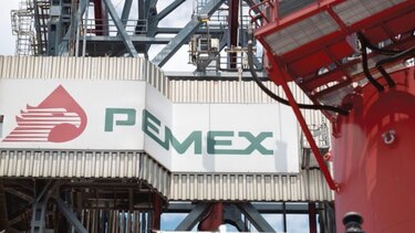 Pemex reporta ganancia de $1,423 millones en trimestre