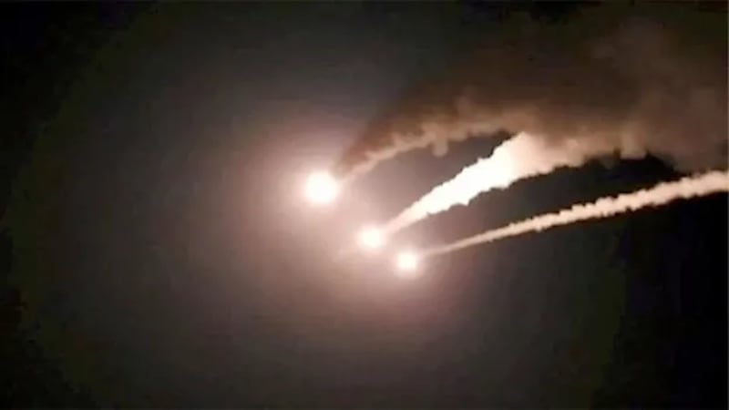 Irán ataca bases estadounidenses en Jordania como represalia al bombardeo de la isla Larak