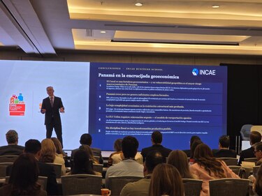 Experto del INCAE ve oportunidad para diversificar exportaciones panameñas a Costa Rica