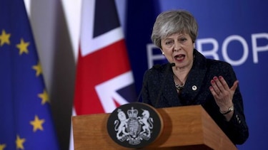 Unión Europea da a Theresa May otras dos semanas para evitar un 'brexit' sin acuerdo