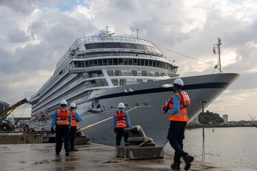 REALIZAN PRIMER ATRAQUE DE PRUEBA EN LA TERMINAL DE CRUCEROS DE PANAMÁ