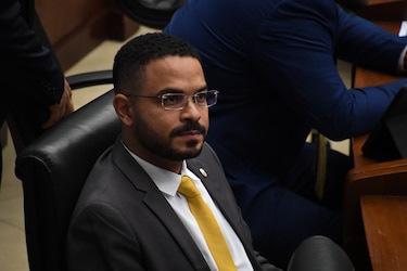Betserai Richards defiende fiscalización de las planillas y seguirá en Vamos, por ahora