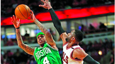 Celtics y Rockets sacan los triunfos