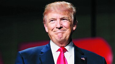 Trump pide proteger la mano de obra de EU