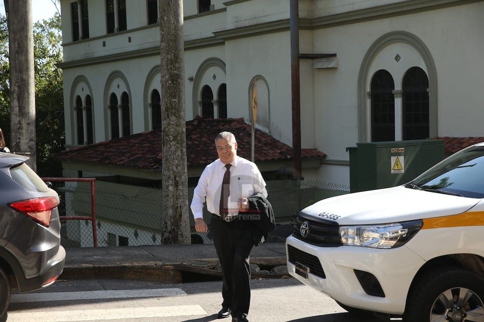 Juez niega reemplazo de pena al exalcalde Bosco Vallarino