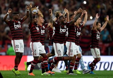 Con goleada Flamengo va a la final